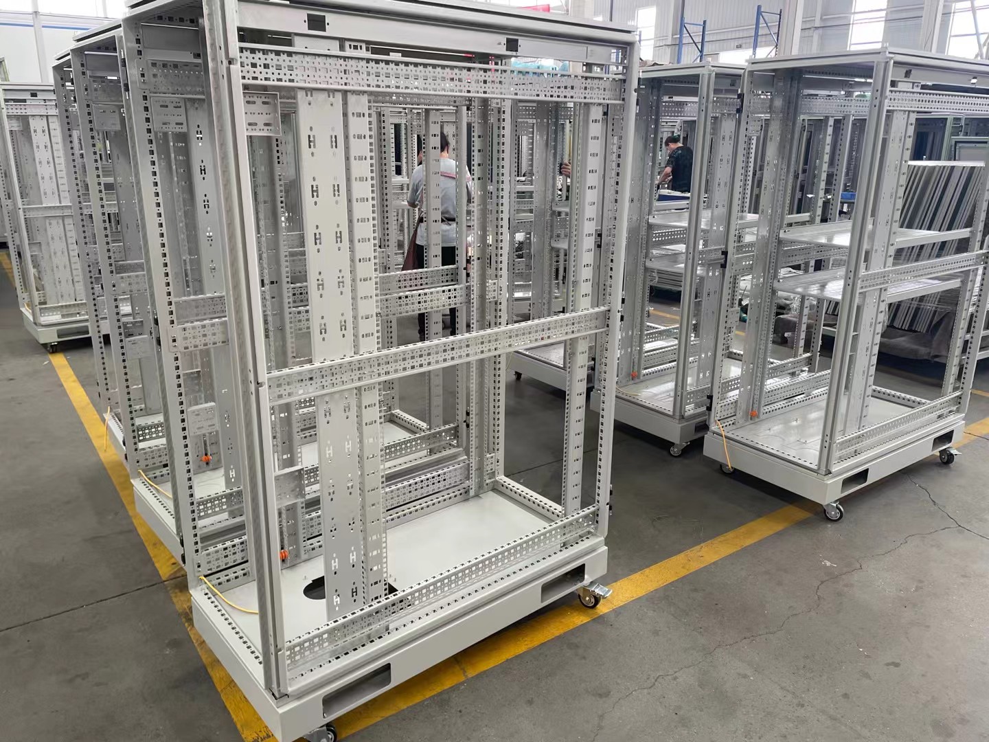 榆林市机柜加工钣金加工定制 - 价格